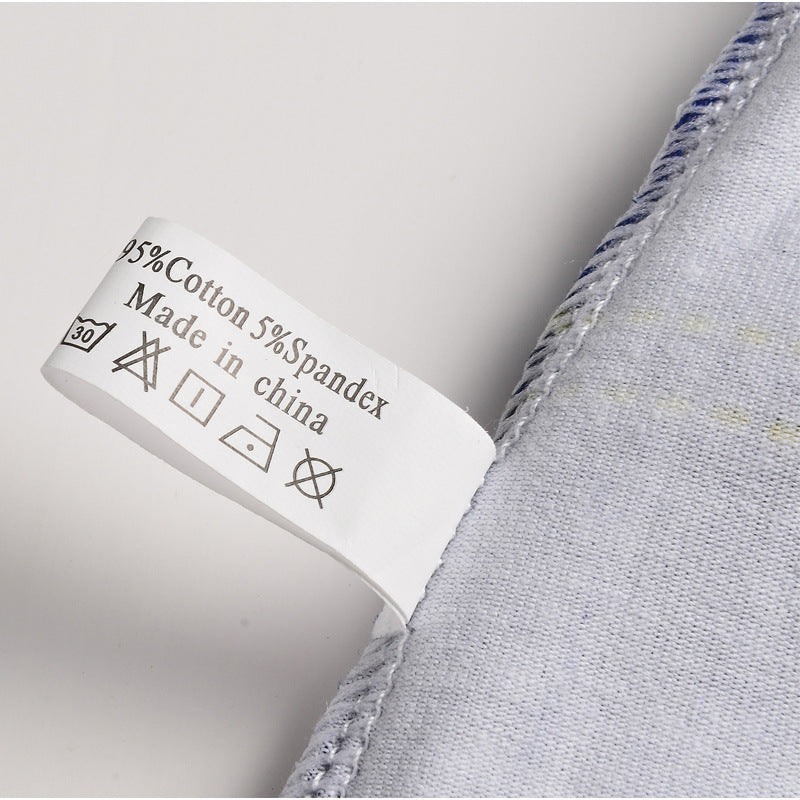 Men's cotton underwear from Agate, comfortable and breathable men's underwear with a simple design.