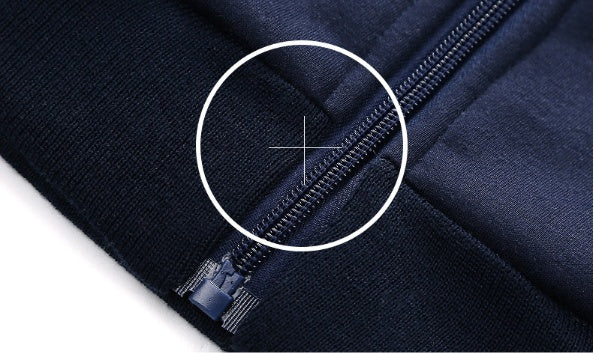 Men's Agate sportswear sweater with a comfortable fit, featuring a stylish design ideal for active wear and casual outings.