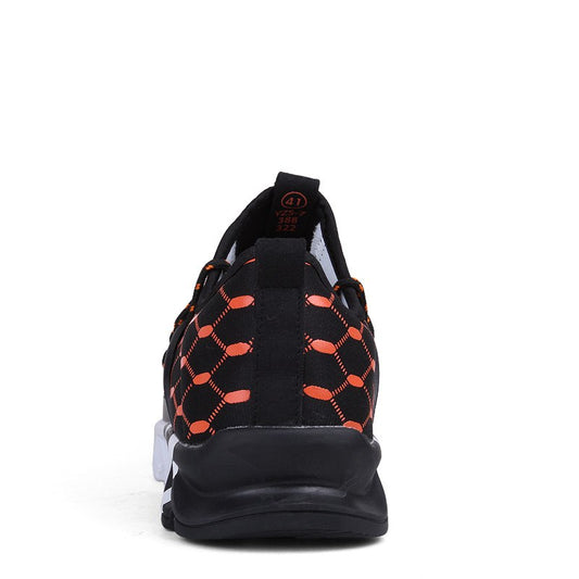 Black men's Agate sport sneakers with breathable mesh uppers, cushioned soles, ideal for outdoor running and athletic activities.