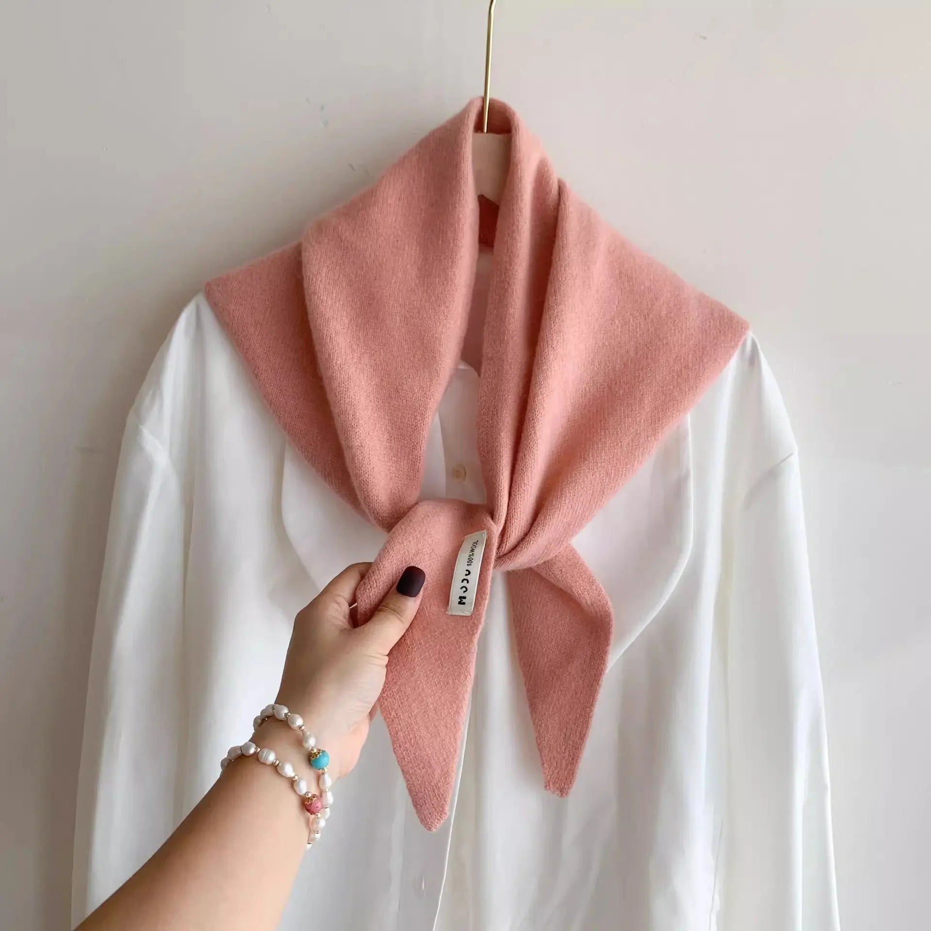 Womens Solid-Color Wool Knit Triangle Scarf Shawl For FallWinter - Alvionz.de