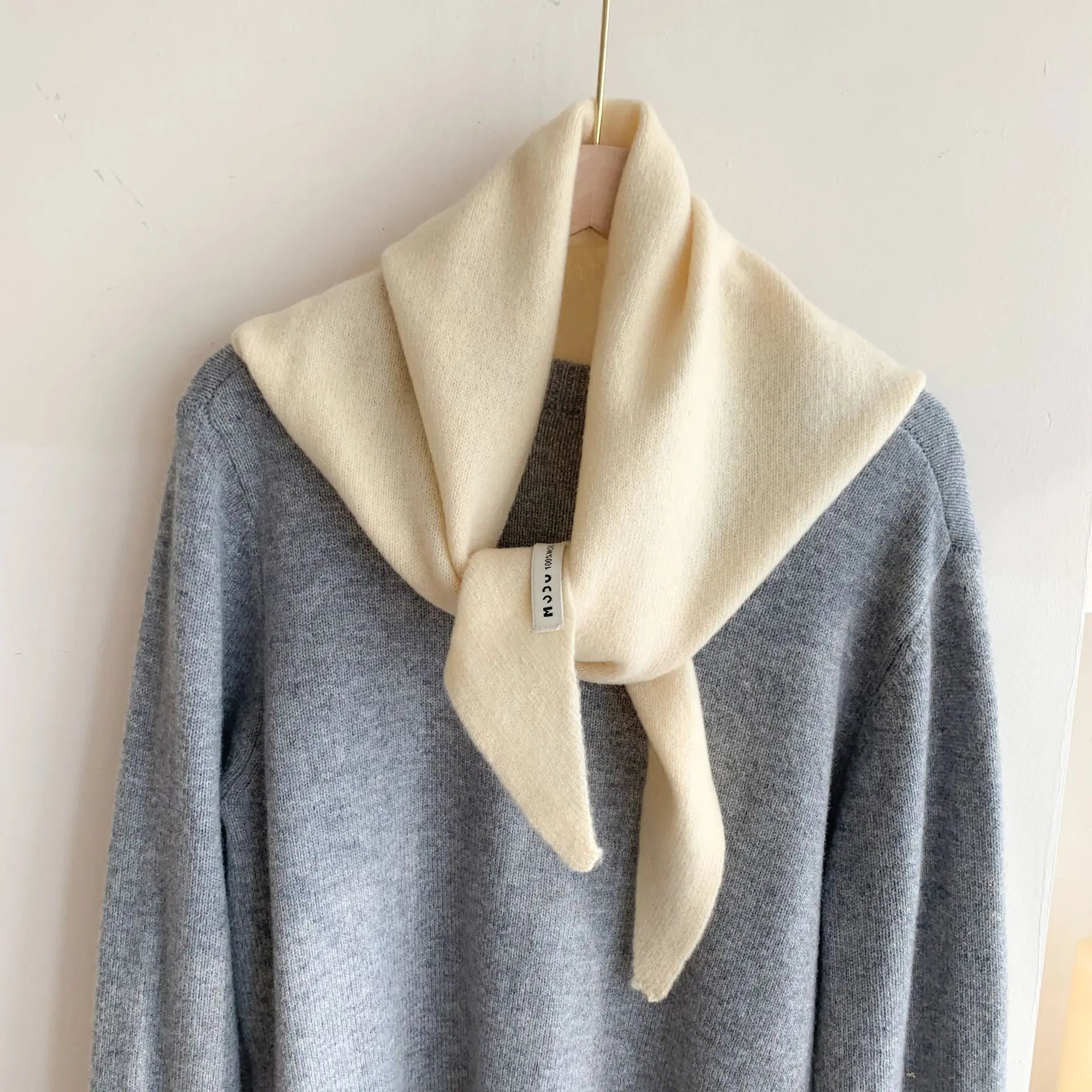 Womens Solid-Color Wool Knit Triangle Scarf Shawl For FallWinter - Alvionz.de