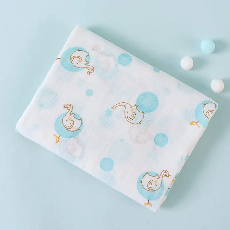 Soft cotton double-layer cartoon baby blanket featuring a cute fox design, ideal for infants and toddlers.