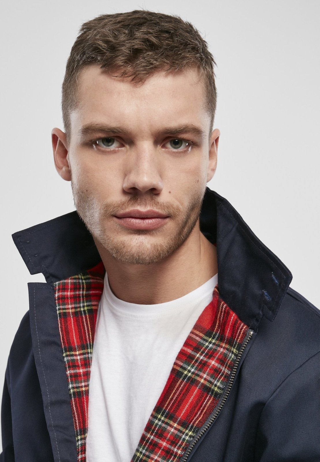 Black Callisto Lord Canterbury men's jacket in 3XL, shown on a hanger with a structured collar and zip closure.