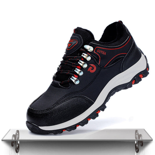 Men's Agate safety shoes with durable design and anti-slip soles, suitable for industrial or work environments.